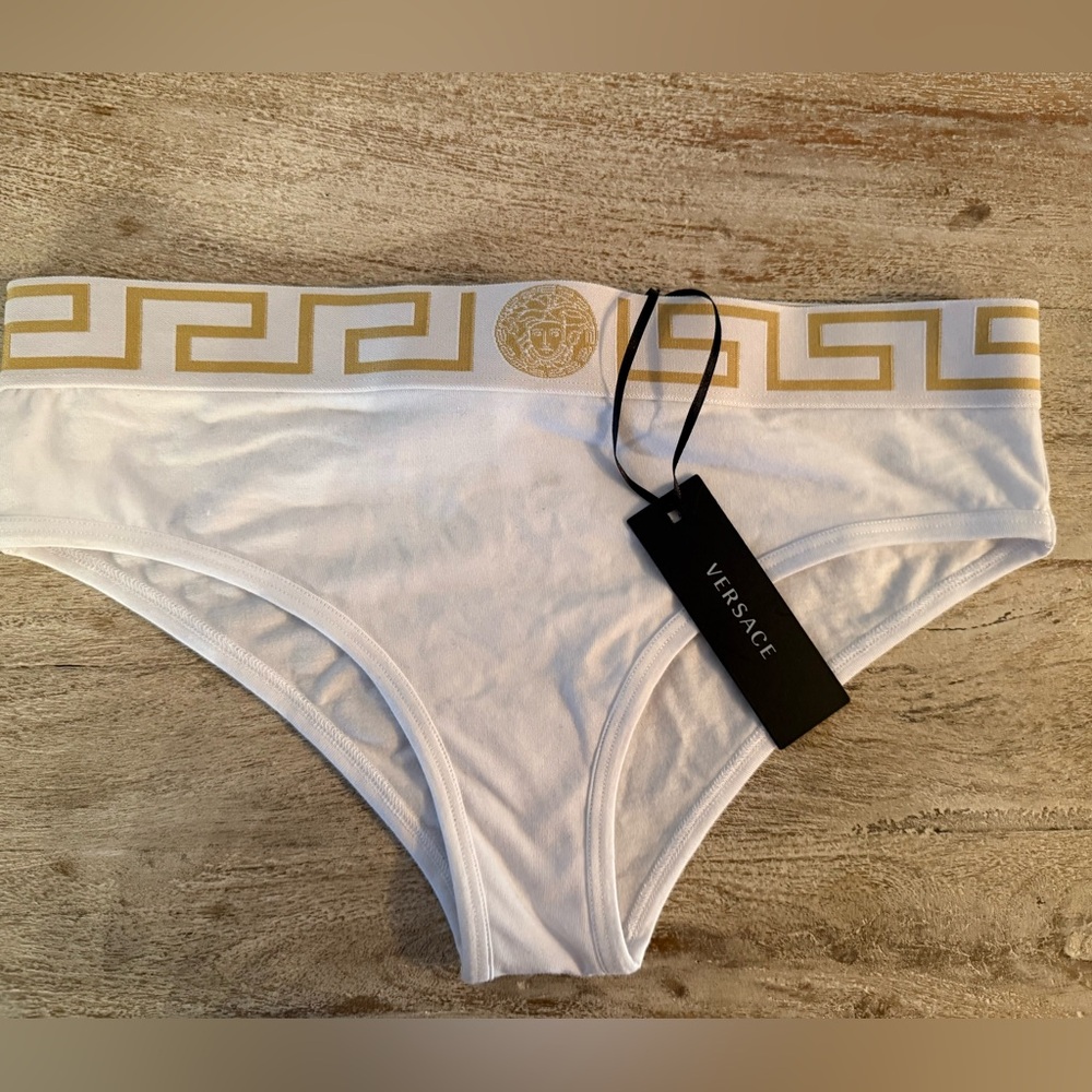 Versace underwear size 3